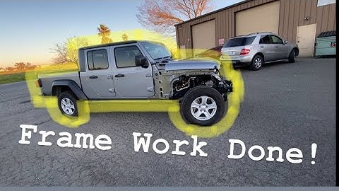 Rebuilding a Wrecked 2020 Jeep Gladiator (part 3)