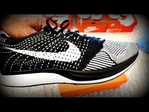 Trying on NIKE FLYKNIT RACER | AIR MAX 1 MOIRE | ESSENTIALS | HUARACHE ULTRA
