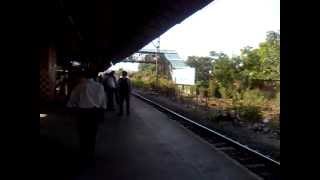 22108 LATUR EXP led by KYN WDM3D skips Vitthalwadi