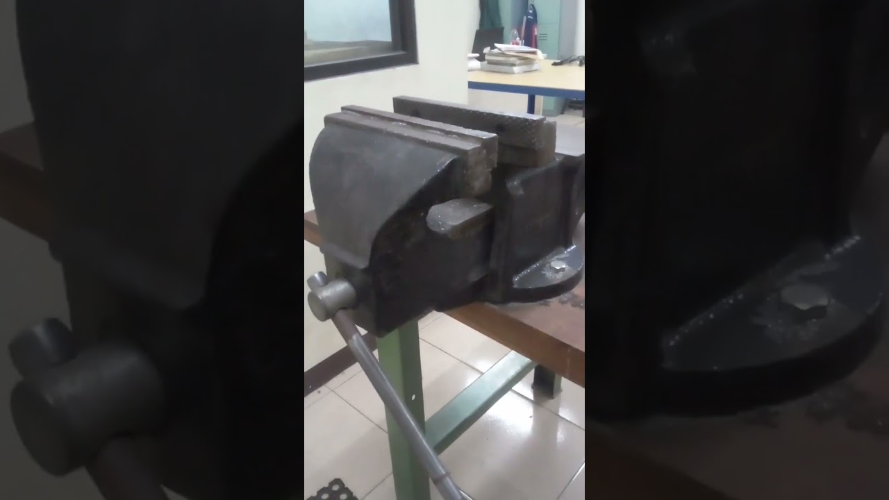 Ragum kerja bangku 4 inchi