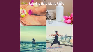 Alluring Backdrops for Binaural Focus