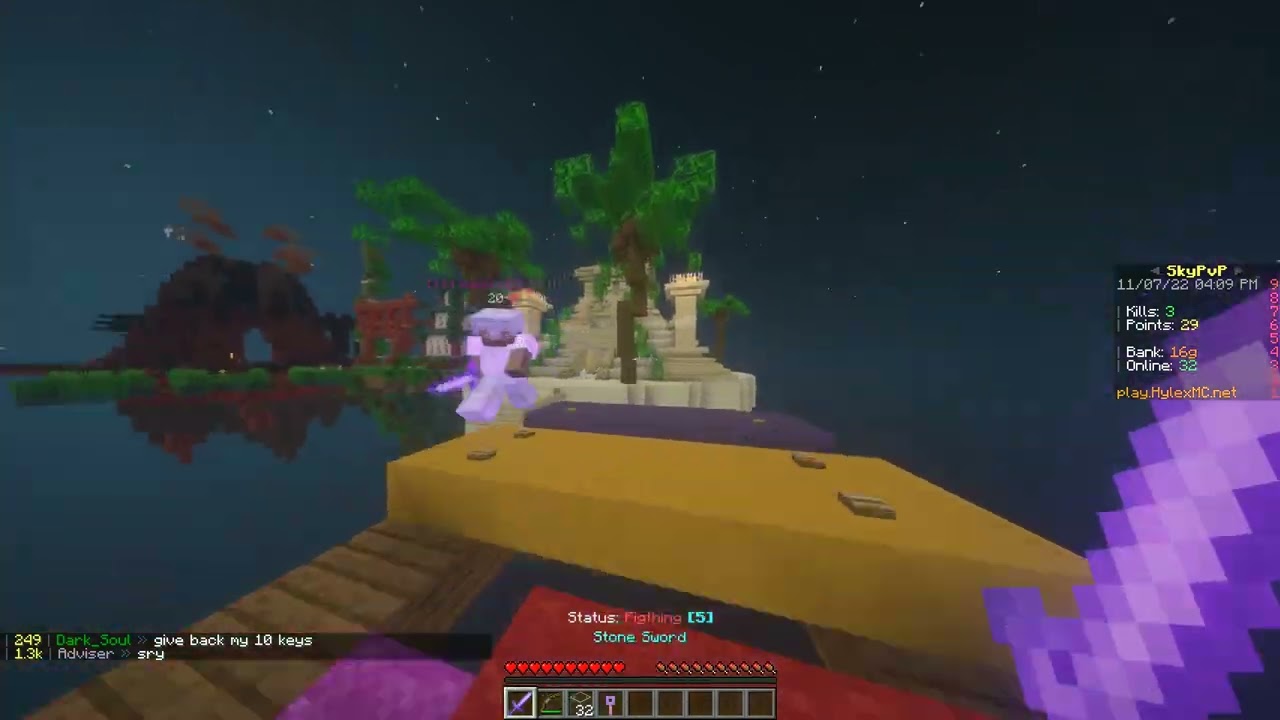 Cracked SkyPvP minecraft server!