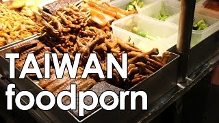 Taiwan Street Food | Dari Tahu Busuk Sampai Onion Pie dan Spring Roll Ice Cream Juga CEKERRR