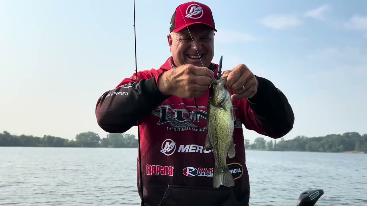 S9E7 Big Bass Gone Wacky