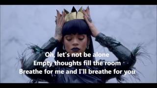 Video thumbnail of "Selfish - Future  (feat. Rihanna) [Lyrics - Lyrics Video]"