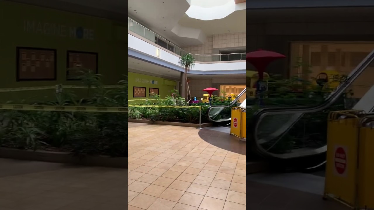 ST LOUIS MO CHESTERFIELD MALL EMPTY STORES! - YouTube