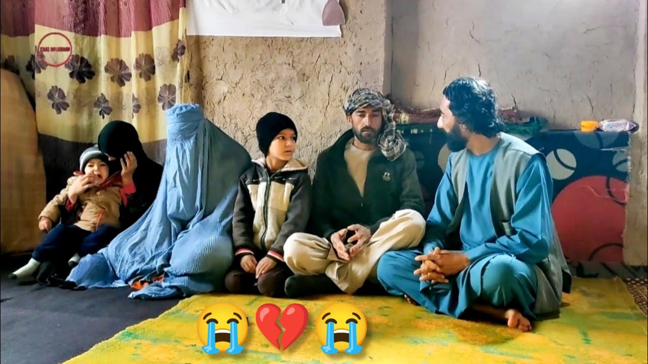 این کمک از طرف روحینا جان جکانی به این خانواده رسید تشکر از تو خواهر جان 