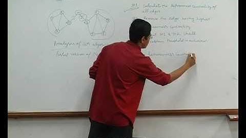 Community detection using Girwan Newman approach and hierarchical clustering