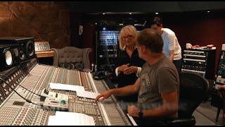 Elaine Paige - Only A Lifetime (Lyric Video)