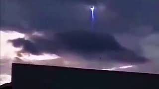 Awan KERIS,Kekuasaan Allah -PETALING JAYA