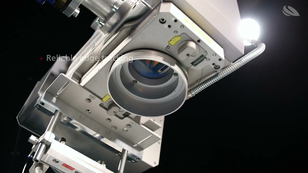 Edge Tracking with OCT for Remote Laser Welding (Pre-Process)