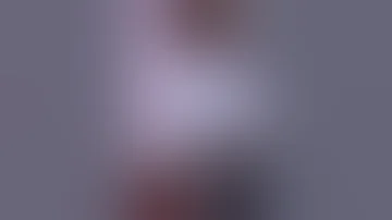 العروس ما بتدخل الغرفة حتى يحمله العريس 
