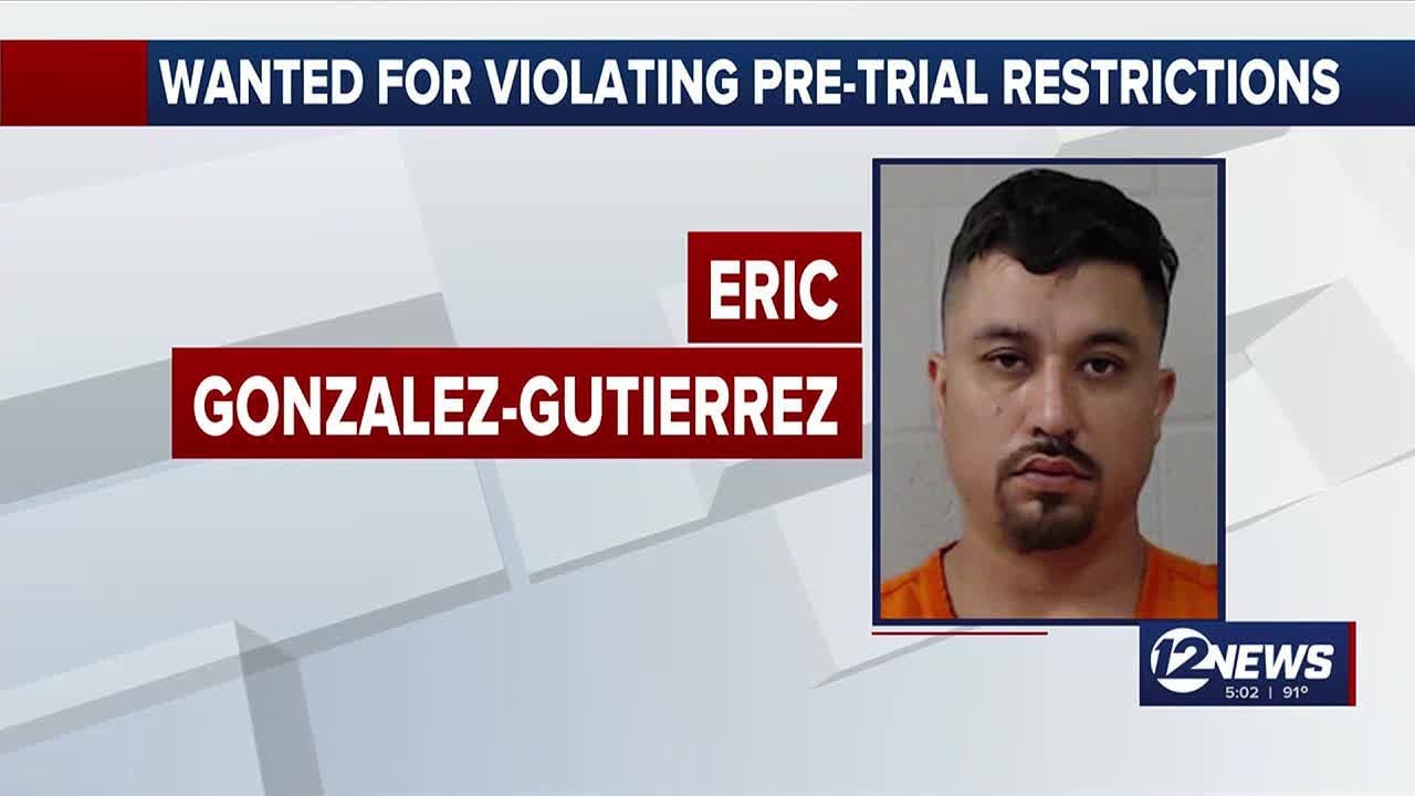 Wichita murder suspect cuts ankle monitor while out on bond - YouTube
