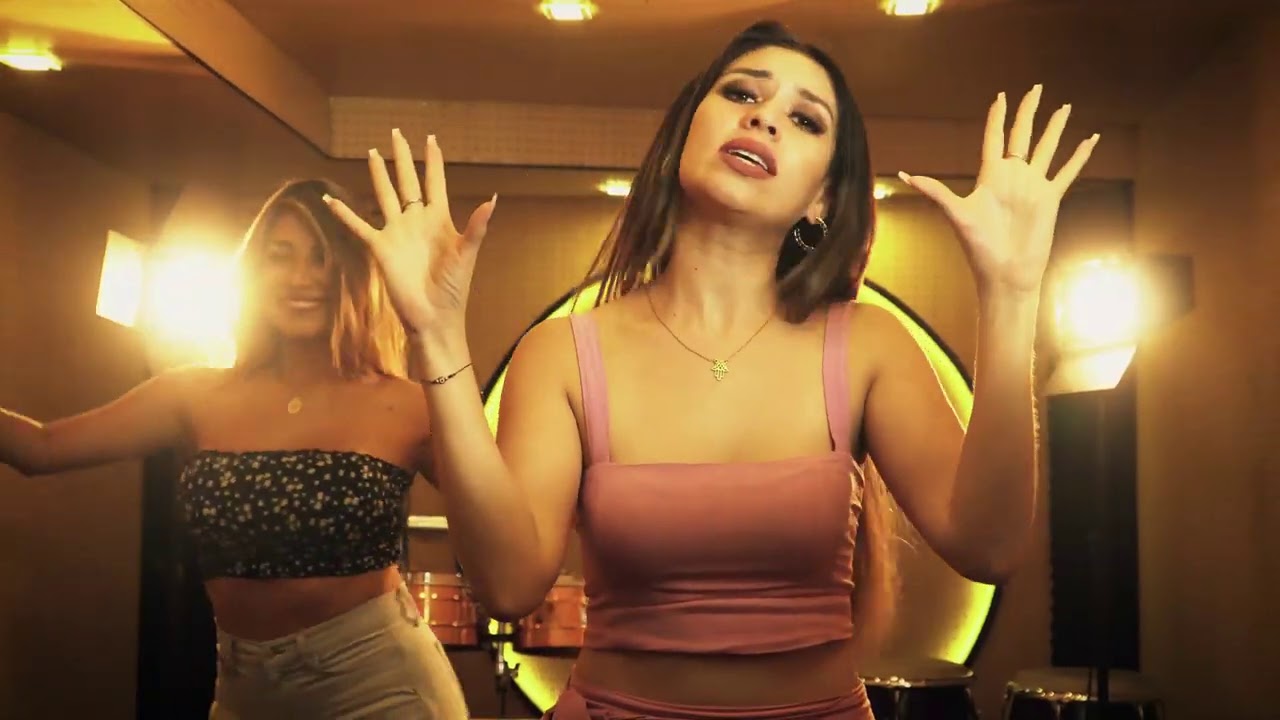 Ojitos Mentirosos (Video Oficial) - Agua Bella 2021