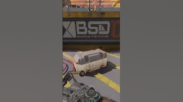 So maybe I need to shield swap faster 😂 #apexlegends #apexlegendsclips #apex