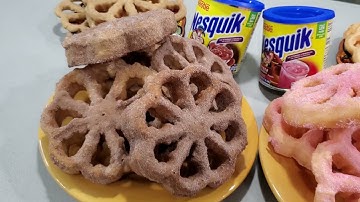 How to make Rosettes | Buñuelos | Strawberry and Chocolate Rosettes