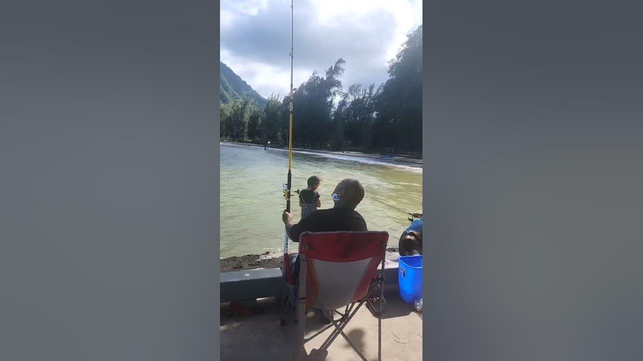 FISHING AT KAHANA BAY