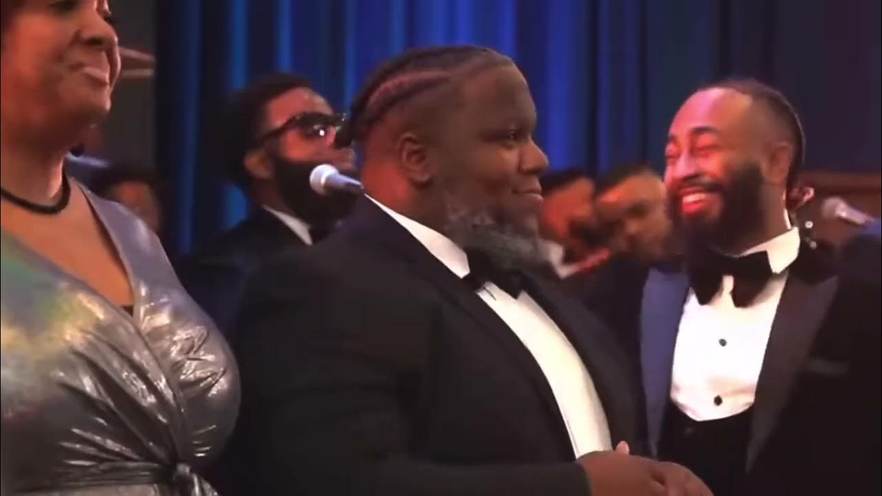 "When I Think"- Ricky Dillard Sung by New Zion Temple Church Mass Choir "When I Think"- Ricky Dillard Sung by New Zion Temple Church Mass Choir