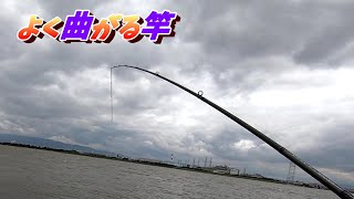 こんな時人は乾いた笑いが出ます。