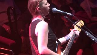 Tedeschi Trucks Band - Do I Look Worried, (1080p) chords