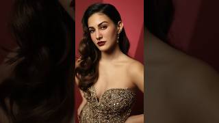 Aashiq hu Mai Dildaar hu , iss Darde Dil ka Bimar hu