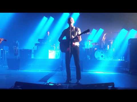 Louise Attaque - j't'emmene au vent (live) Louise Attaque - j't'emmene au vent (live)