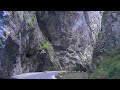 Проезд через ущелье Биказ / Passing through the Bicaz Gorge