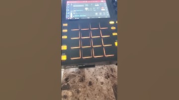 Making a Hiphop Beat with Latin Vocal Chops, Mellotron and Hype Synth - MPC 2.10