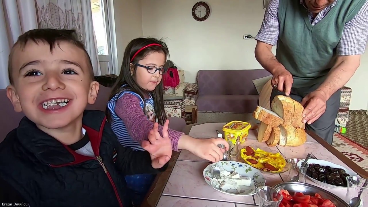 İnebolu'ya gidiyoruz Sabah kahvaltısı köy turu doğa hepsi bu video da günlük vlog