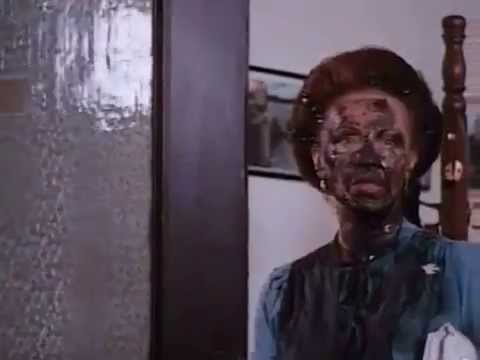 Damn Kids - Funny slapstick scene from the 80's.