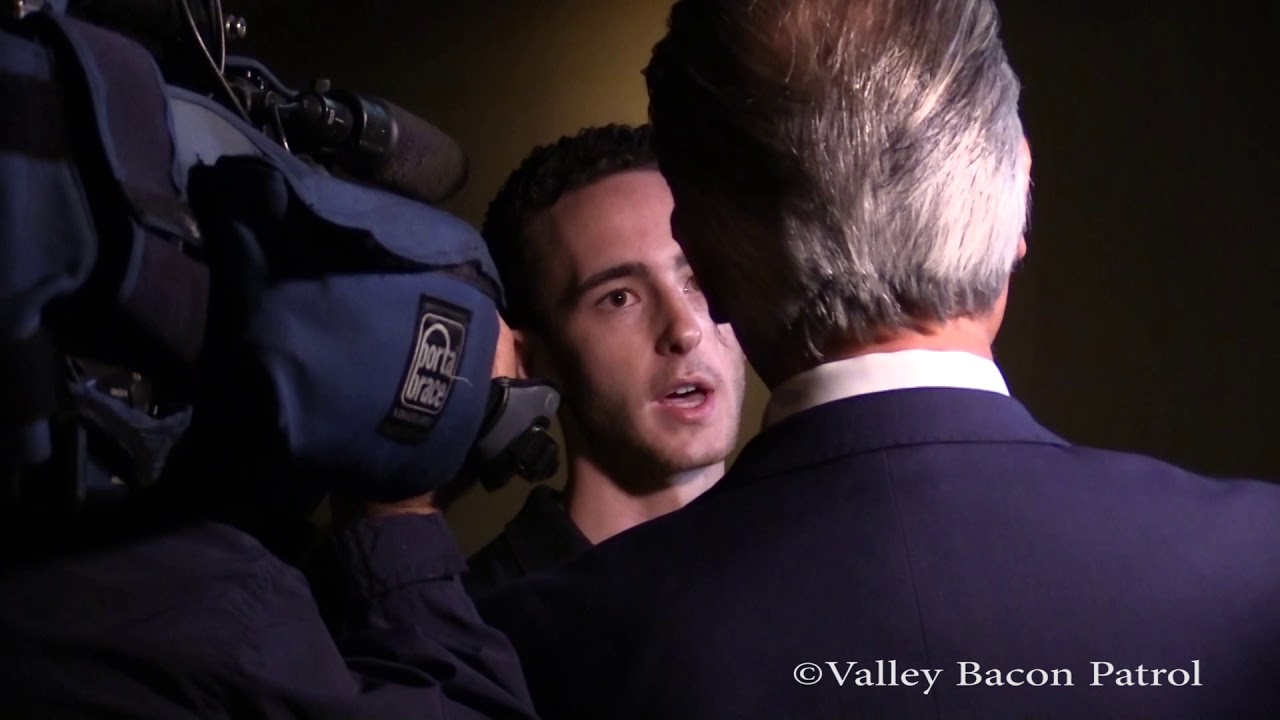 Man Shot, Killed in Woodland Hills - Possible Carjacking - YouTube
