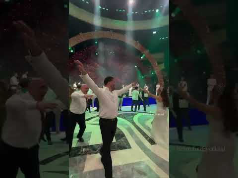 Парни создают волшебную атмосферу вокруг девушки! ✨ #кавказ #dance #адыгэ #свадьба #танцы #wedding