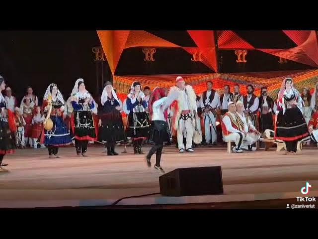 Festivali Folklorik Kombetar: Vallja e brezave nga Artistet e M.Madhe.28.06.2023  - YouTube