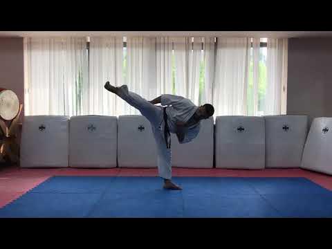 Как научиться бить вертушку