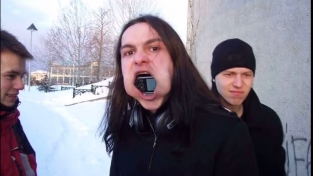 Человек съел автомобиль