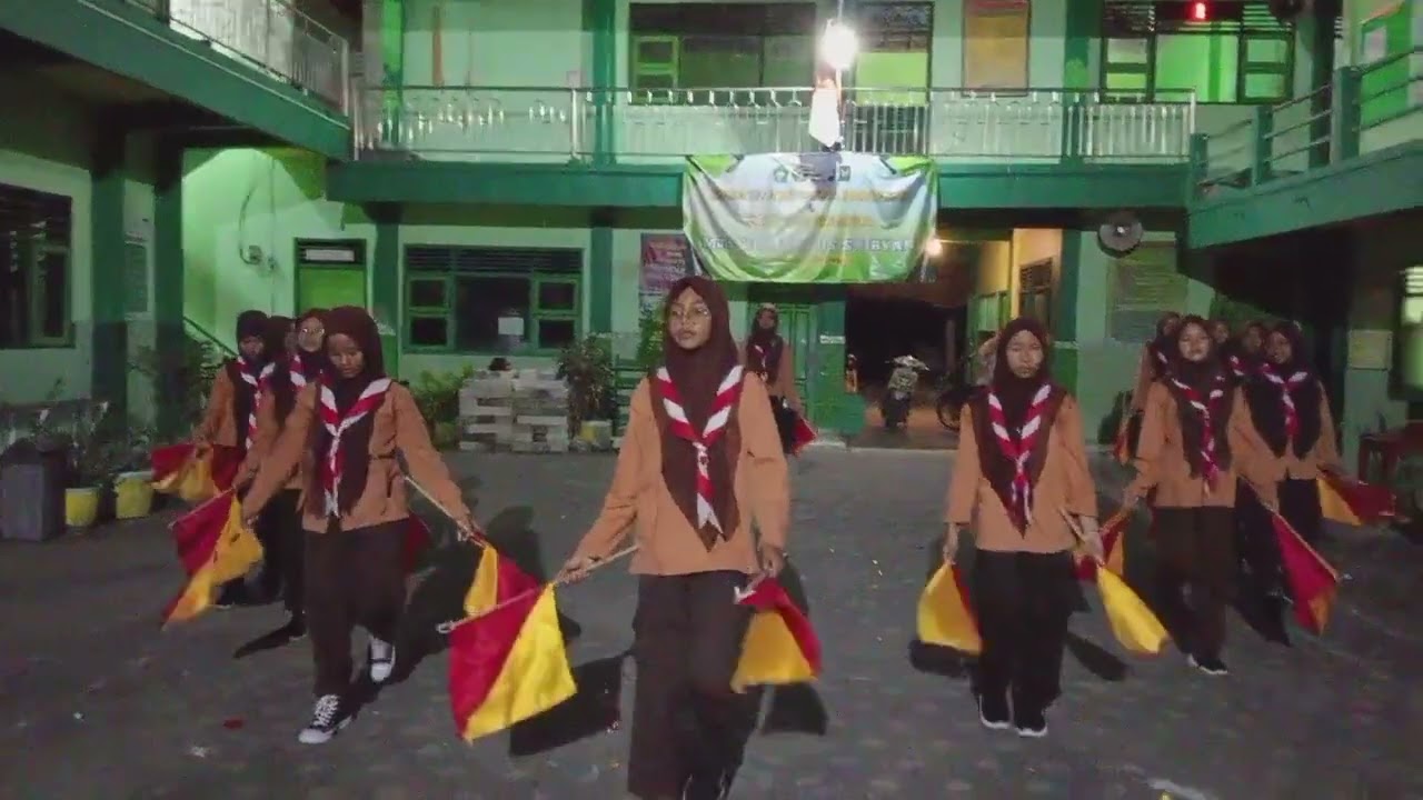 Semaphore Dance.. Pramuka penggalang MTs Hidayatus Shibyan
