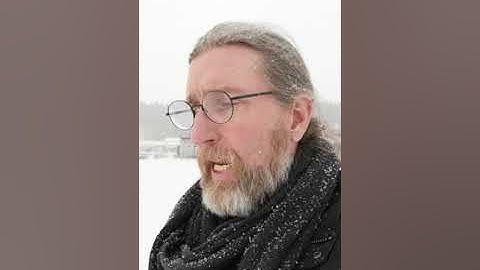 A concrete example of a useful semi-permissioned blockchain