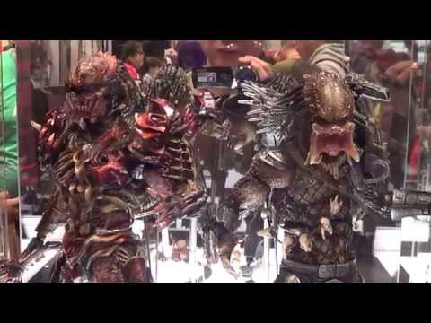 Predator figures by Square Enix at NYCC 2014