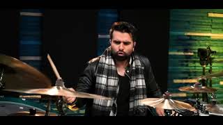 Kaz Rodriguez Hears Primus.