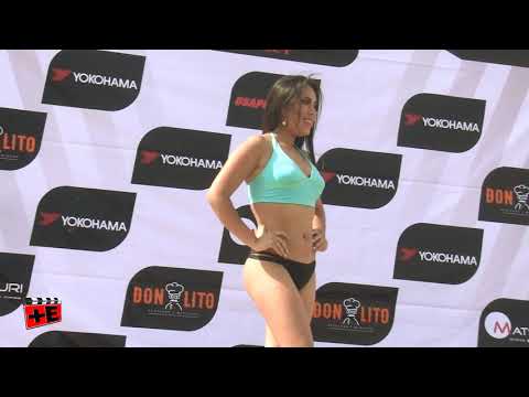 Daniela Rospigliosi modelando en bikini