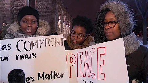 Students show support for Quebec's Muslim community