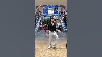Amazing circle glide moonwalk