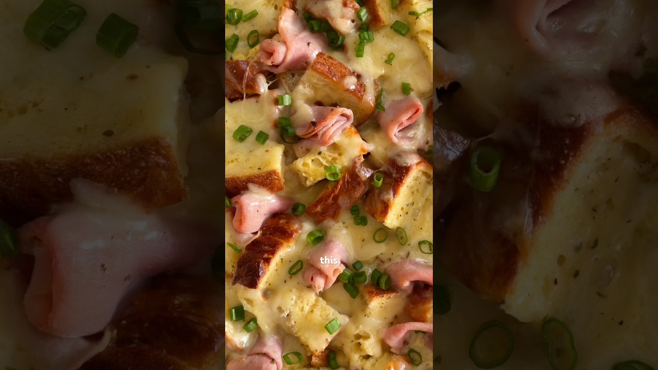 Try this croissant loaf casserole for an easy breakfast recipe! 