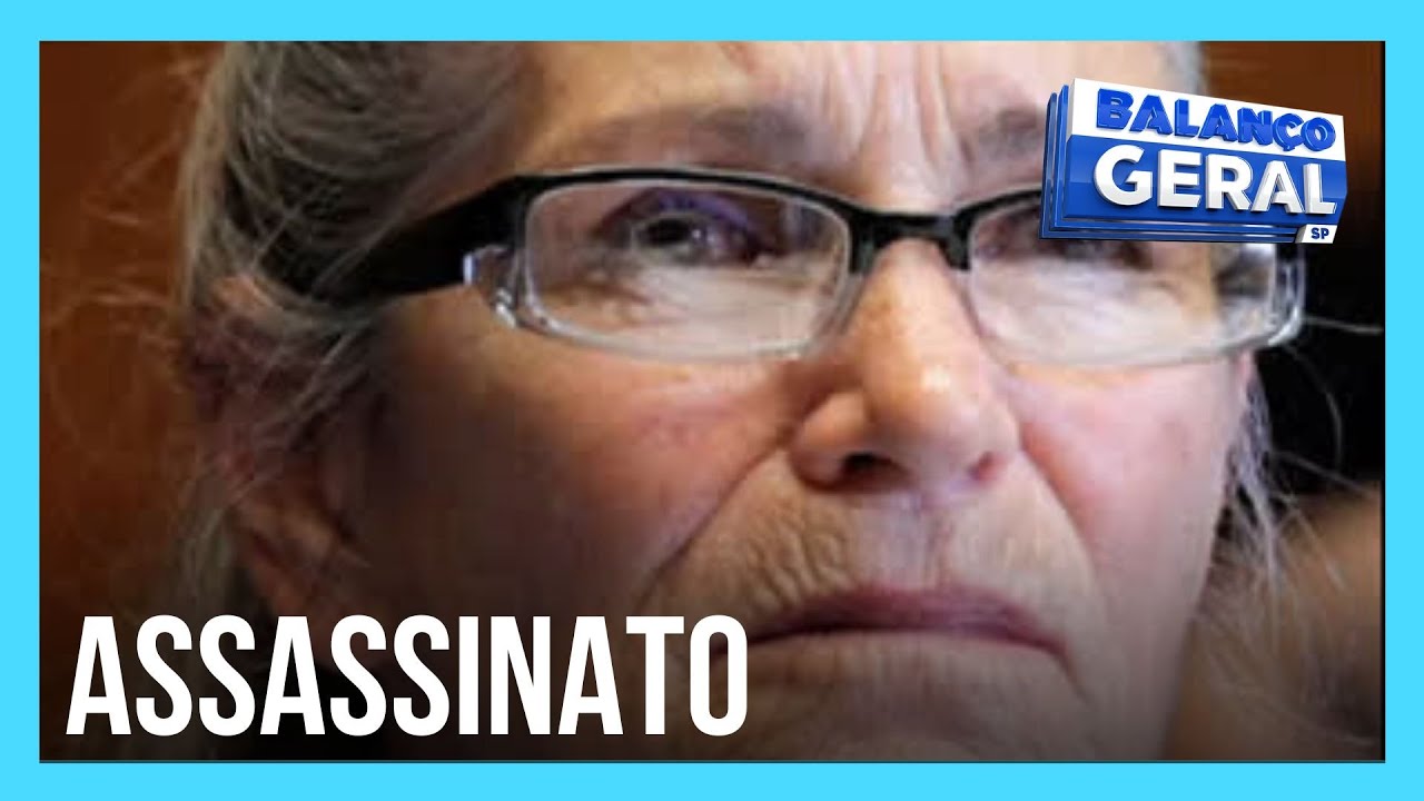 Leslie Van Houten, seguidora de Charles Manson, deixa a prisão após 53 anos