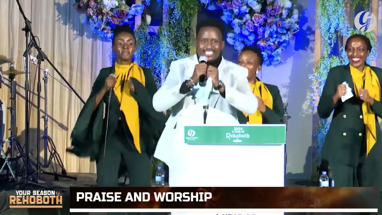 Grace room worship team baduhesha umugisha ( Gad Rachel yayel happy Yves) Praise the Lord 