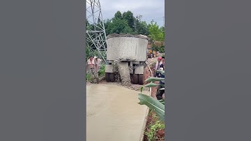 Mountain road concrete pouring process- Good tools and machinery can increase work efficiency