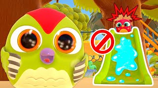 Hop Hop and Peck Peck play on toy slide for kids. Cartoons for babies. Kids videos with toys.