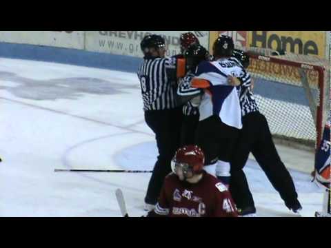 Micallef Vs Deslauriers Fight