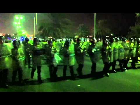 لحظة انسحاب القوات ونزول الحرس الوطني في ساحة الإرادة