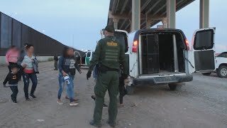 Undocumented immigrants' fear of arrest, deportation could keep them from getting vaccine